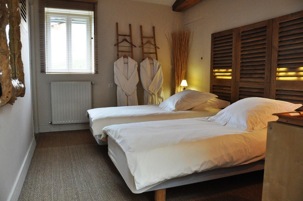 Chambre d'Hôtes La Noue Saint-Pierre-la-Palud Extérieur photo